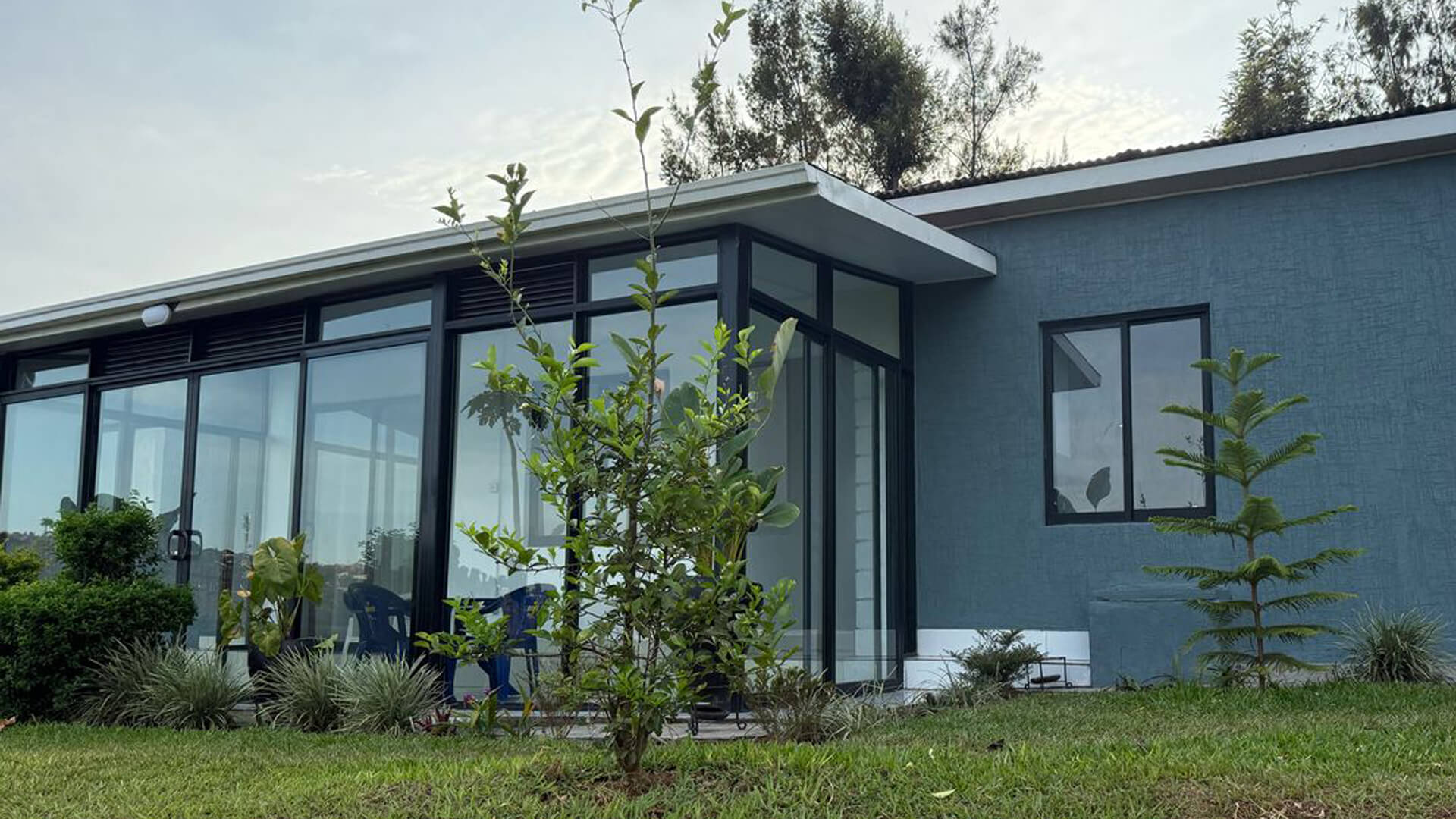 glass solutions in rwanda, contruction in rwanda, aluminium rwanda, Aluminium and Glass Products for Construction in Rwanda